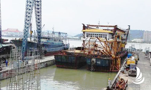 2000M3/H Self suction sand carrier For Sale