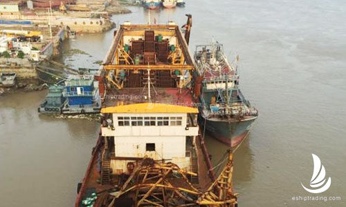 2000M3/H Self suction sand carrier For Sale