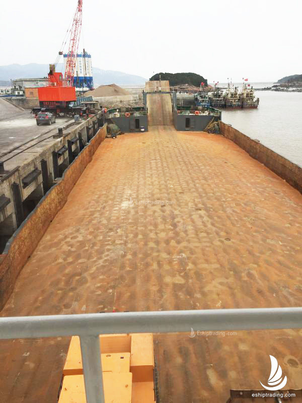 4000 T Deck Barge/LCT For Sale
