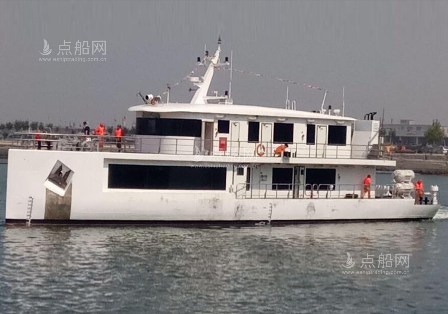 出售99人普通客船