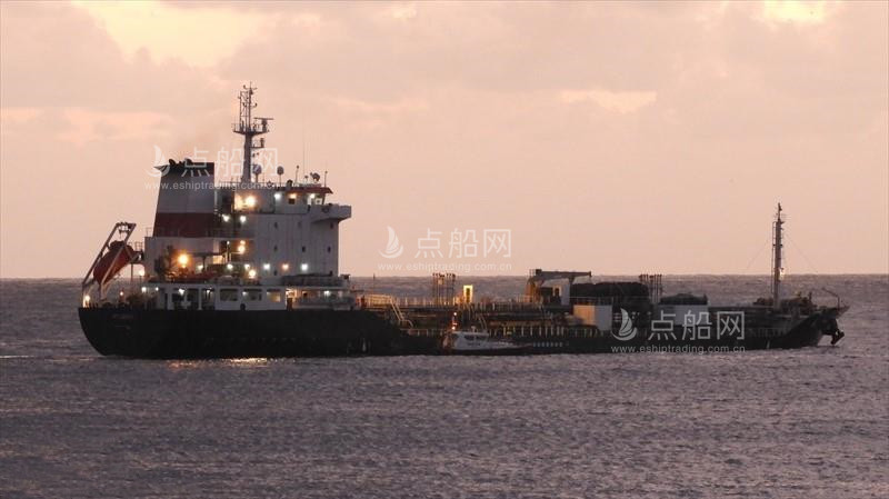 出售8033吨成品油船