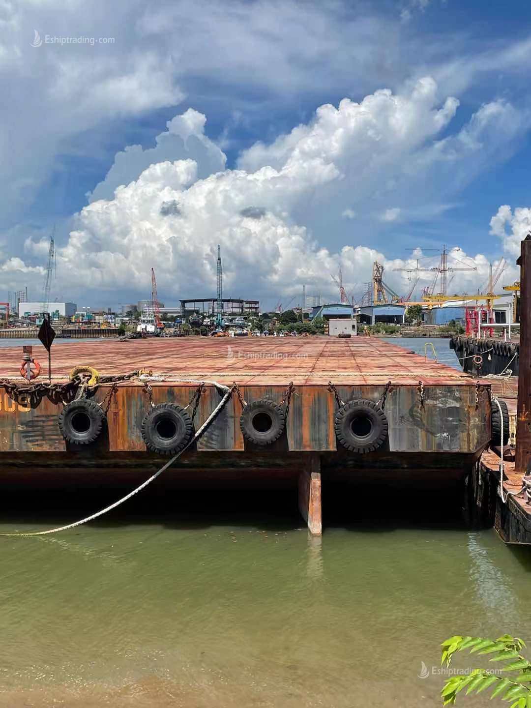 330 FT Non-self-propelled deck barge For Sale