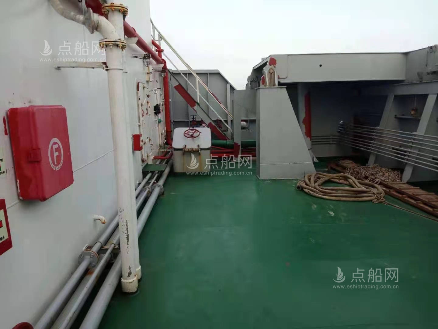 出售7500吨散货船