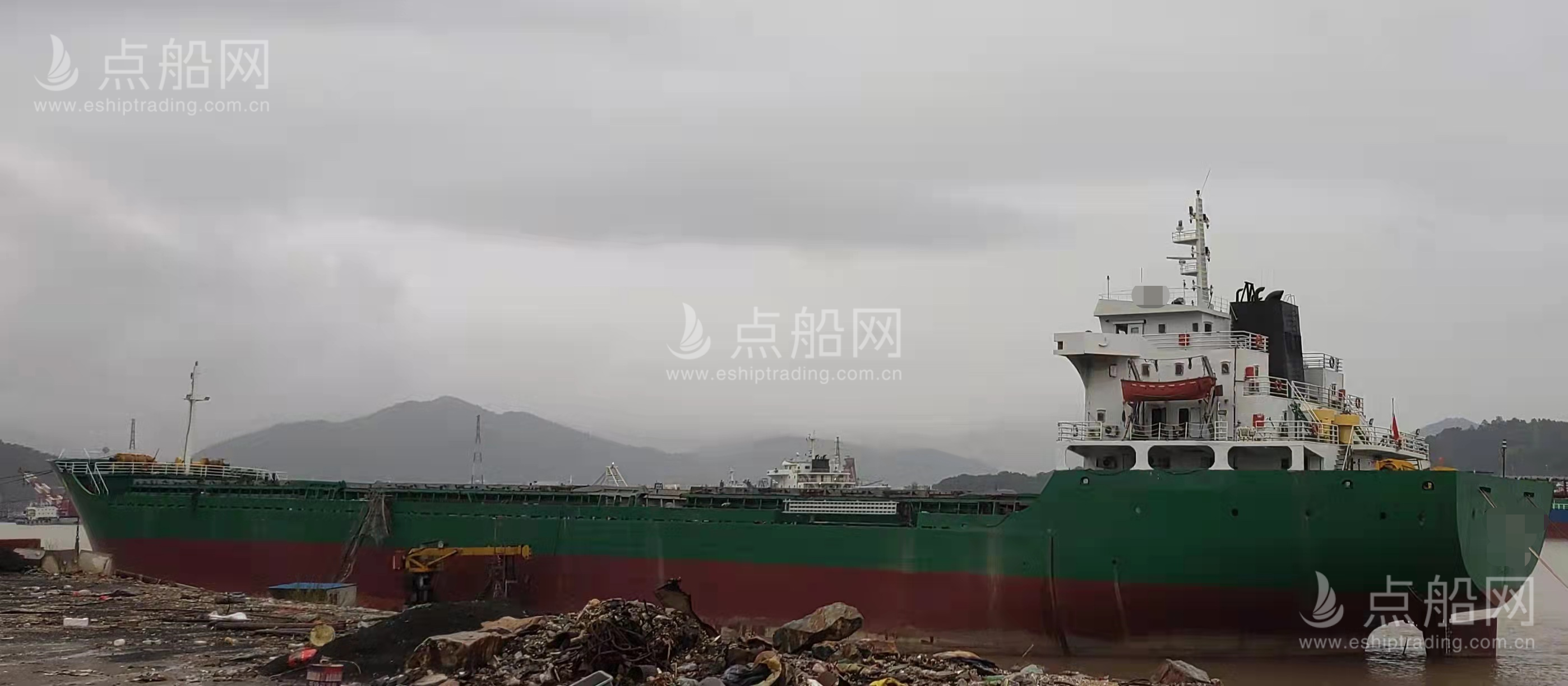 出售13582吨散货船