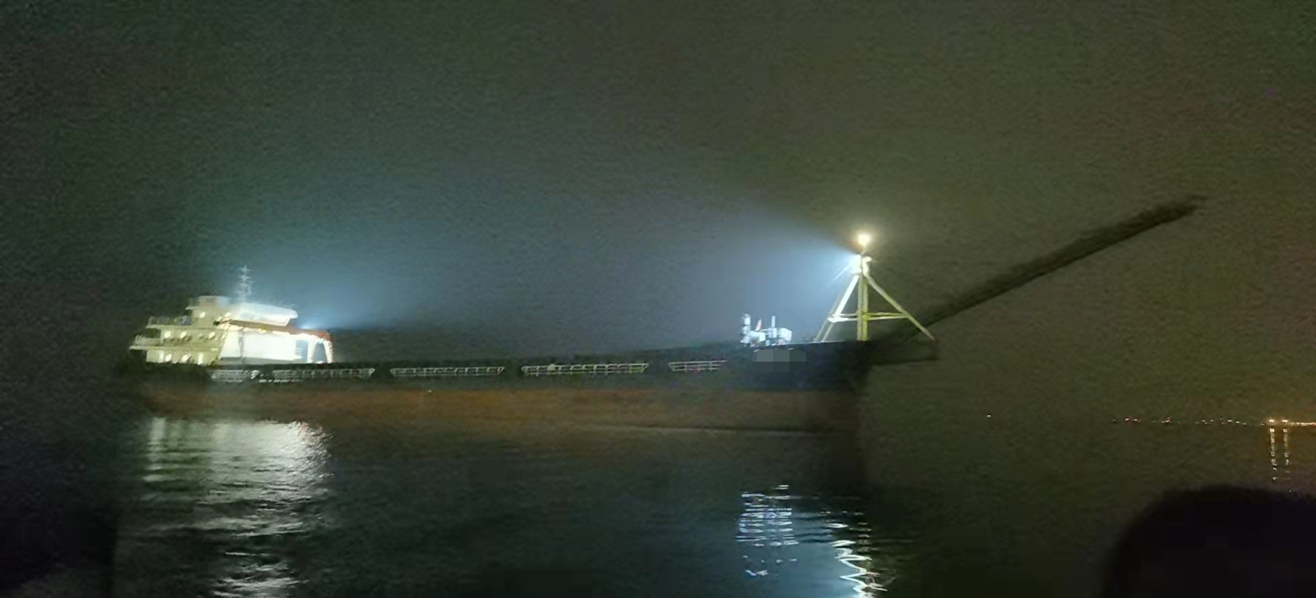 出售4153吨运沙船