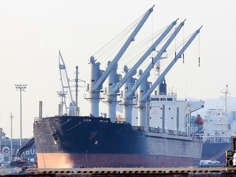 出售28678吨运木船