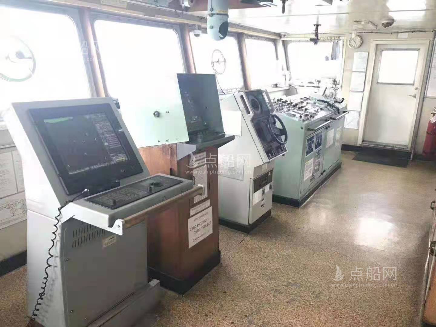 出售3399吨成品油船