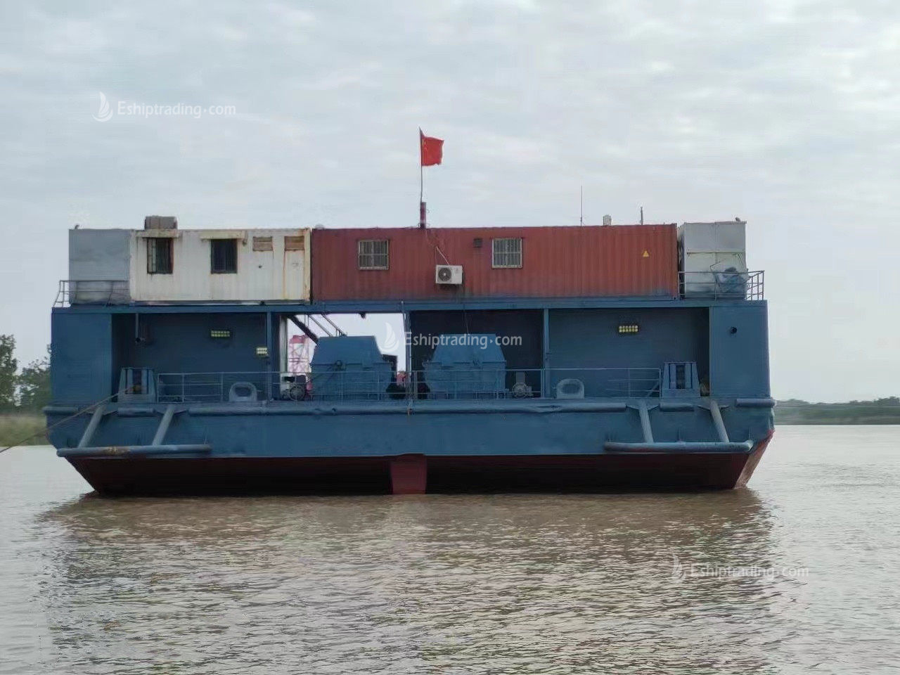270 FT Non-self-propelled deck barge For Sale