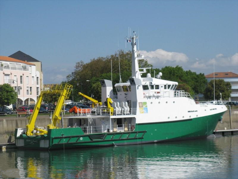 出售2720马力多用途供应船