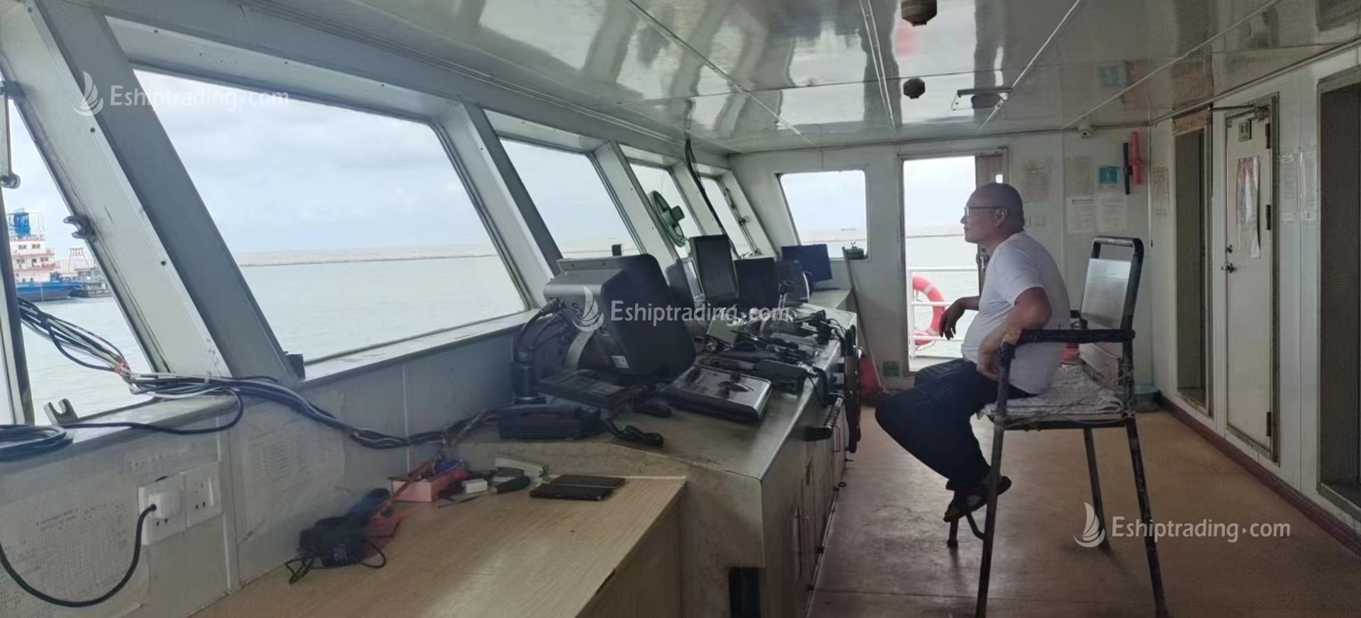 2730 T Deck Barge /LCT For Sale