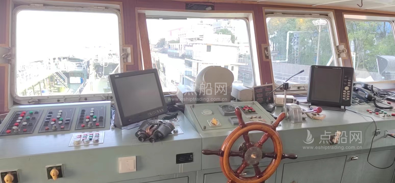 出售937吨加油船