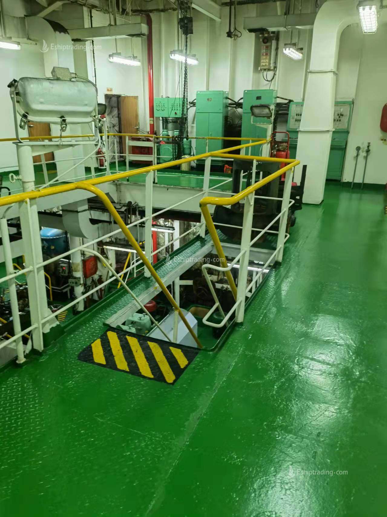 1113 TEU Container Ship For Sale