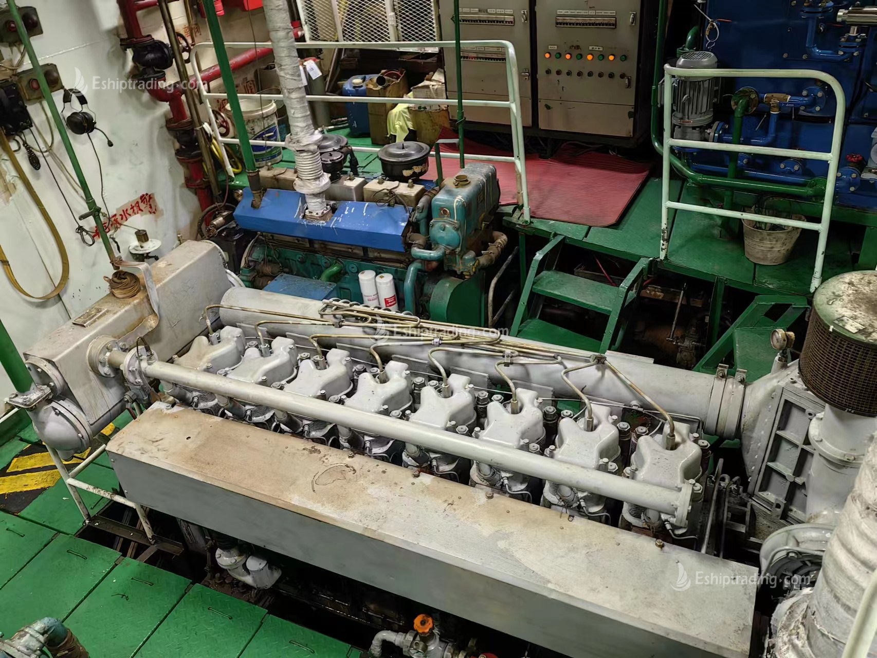 800 T Product Oil Tanker For Sale