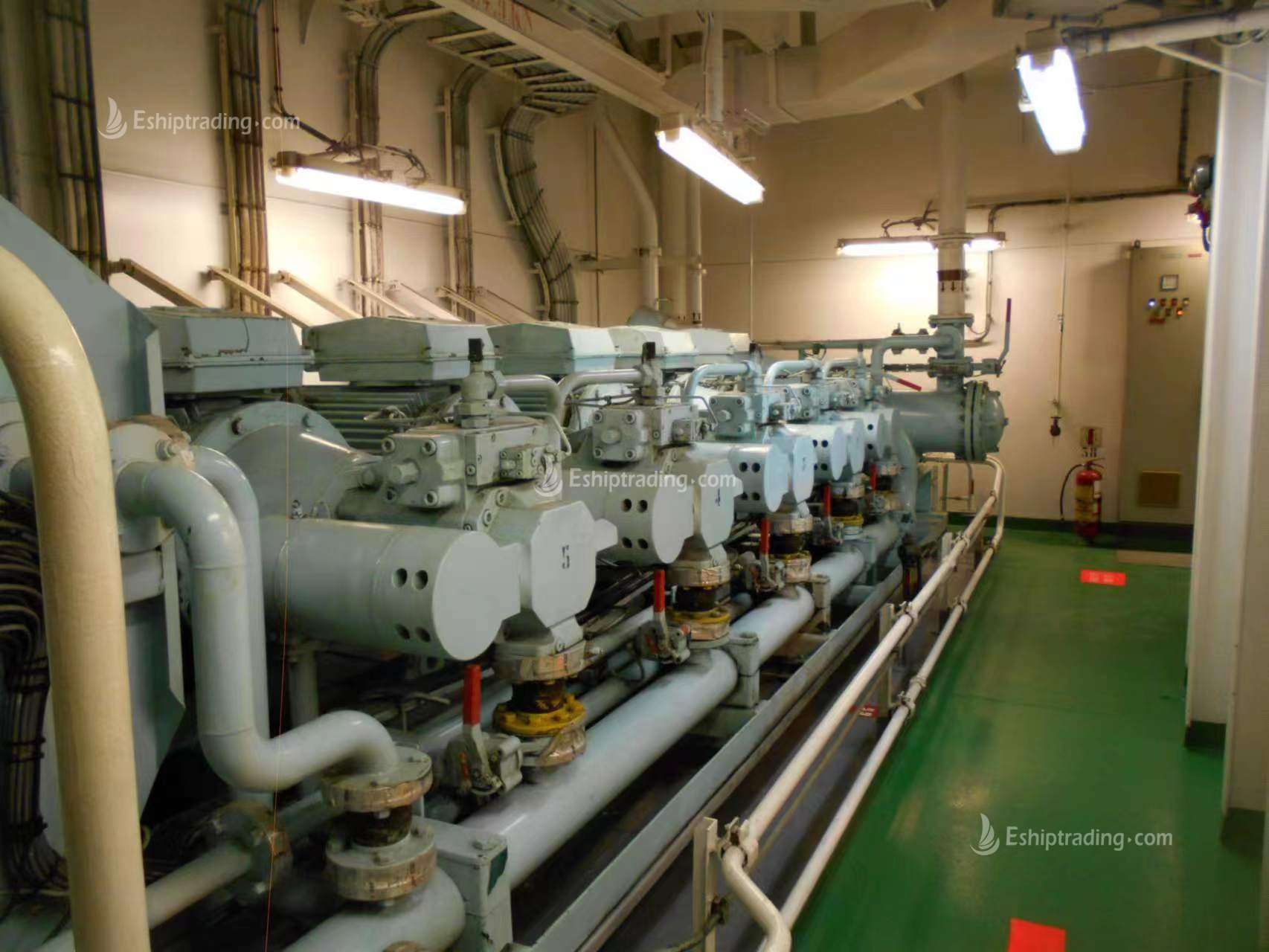 44400 T Product Oil Tanker For Sale
