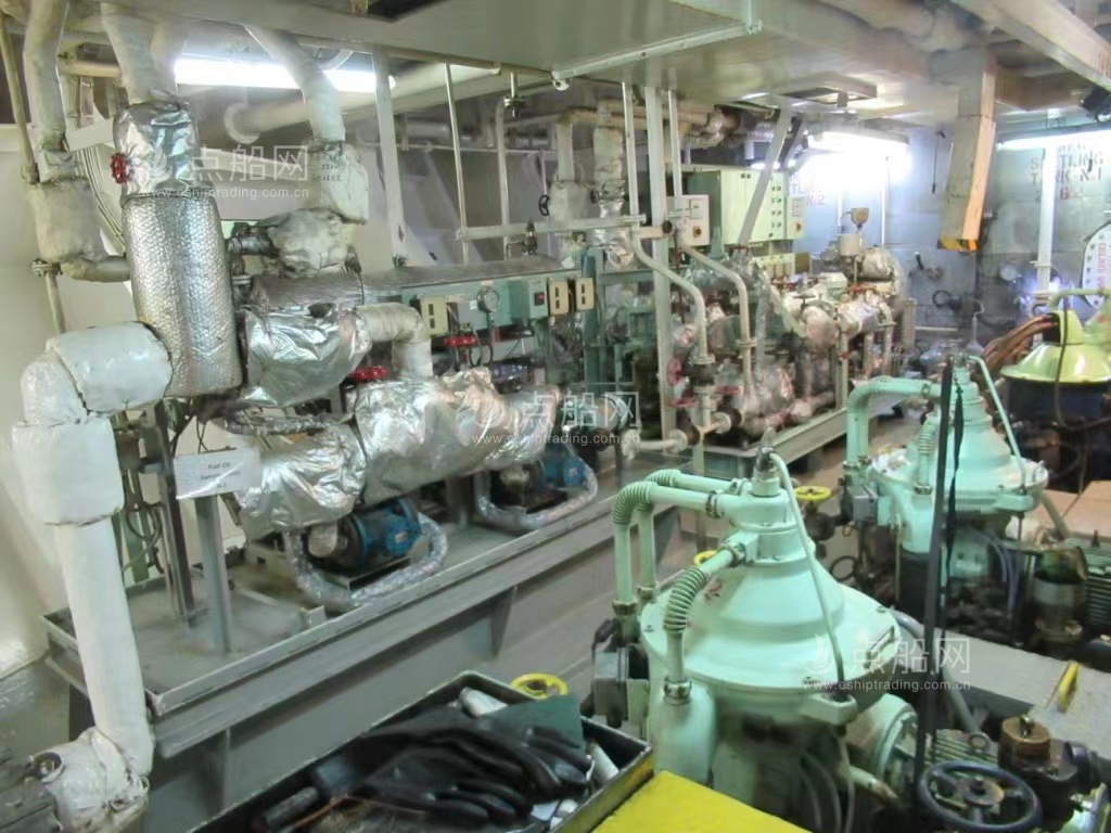 出售25000吨成品油船