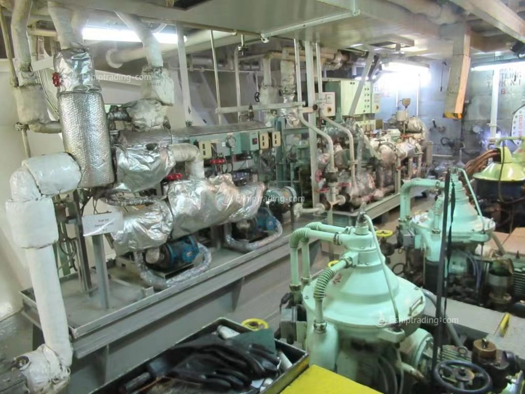 25000 T Product Oil Tanker For Sale