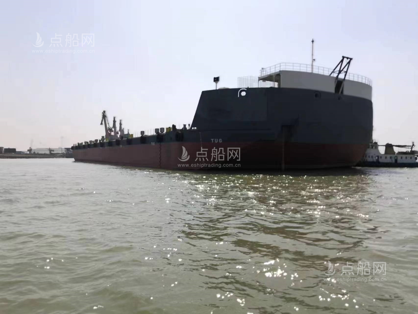 出售370尺无动力驳船