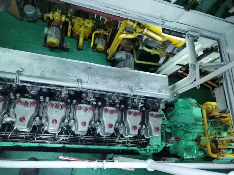 出售3000吨散货船