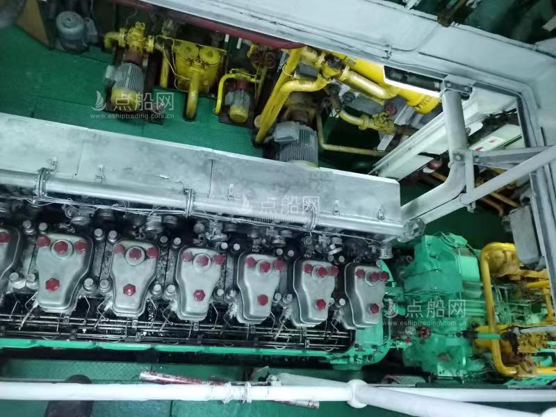 出售3000吨散货船