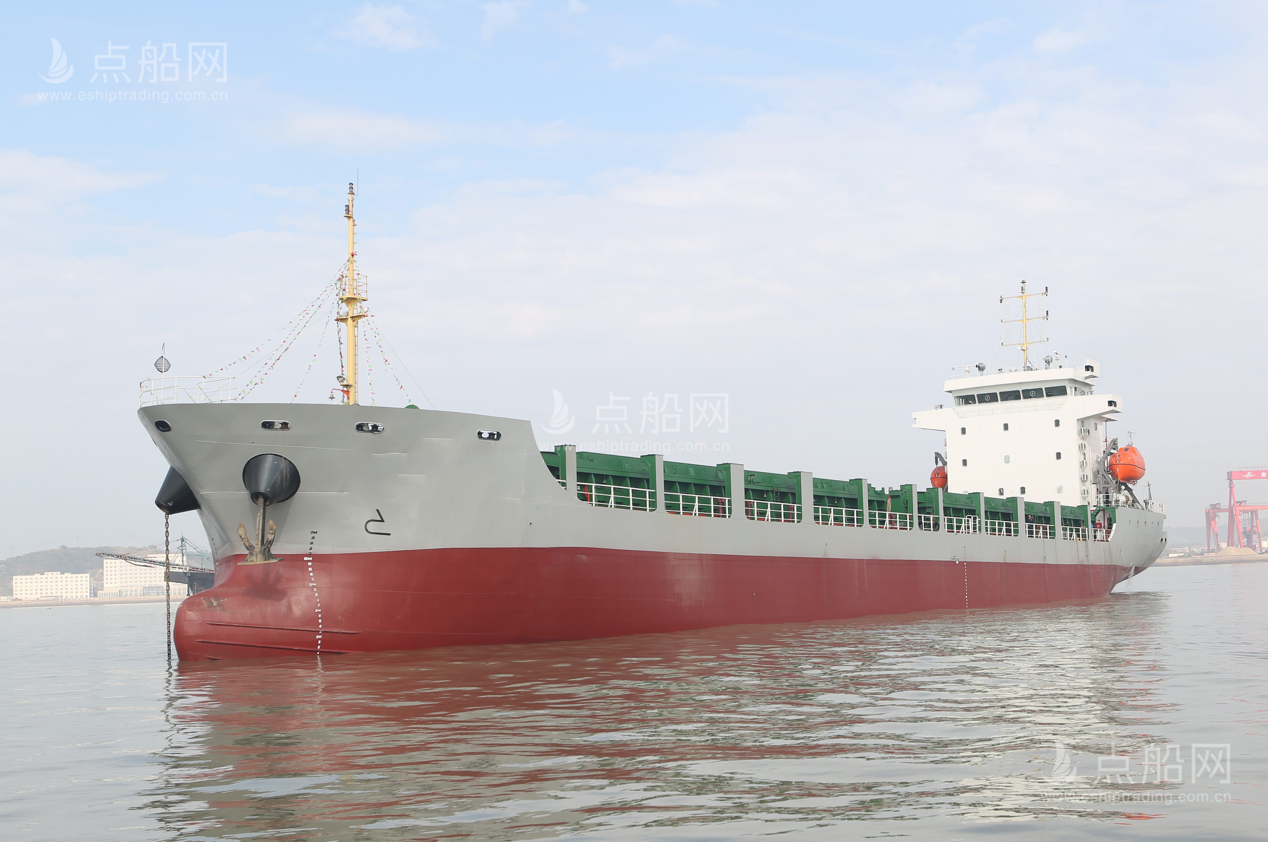 出售6653吨多用途船