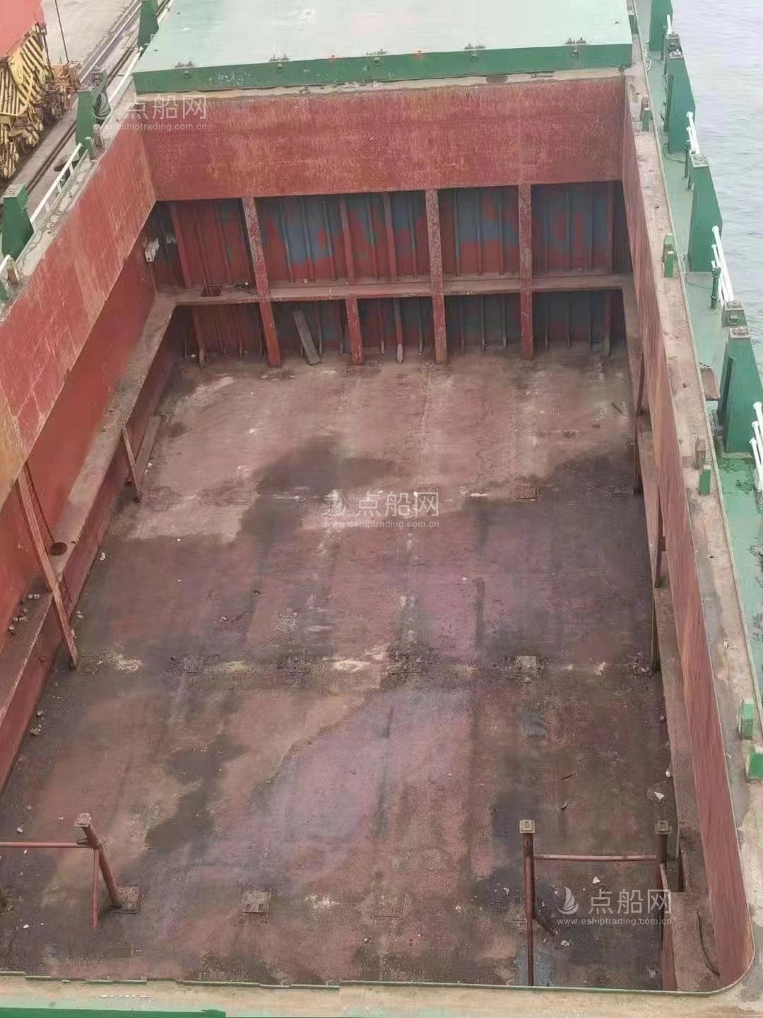 出售6500吨多用途船