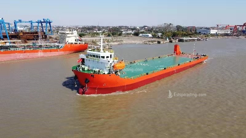 6099 T Deck Barge /LCT For Sale