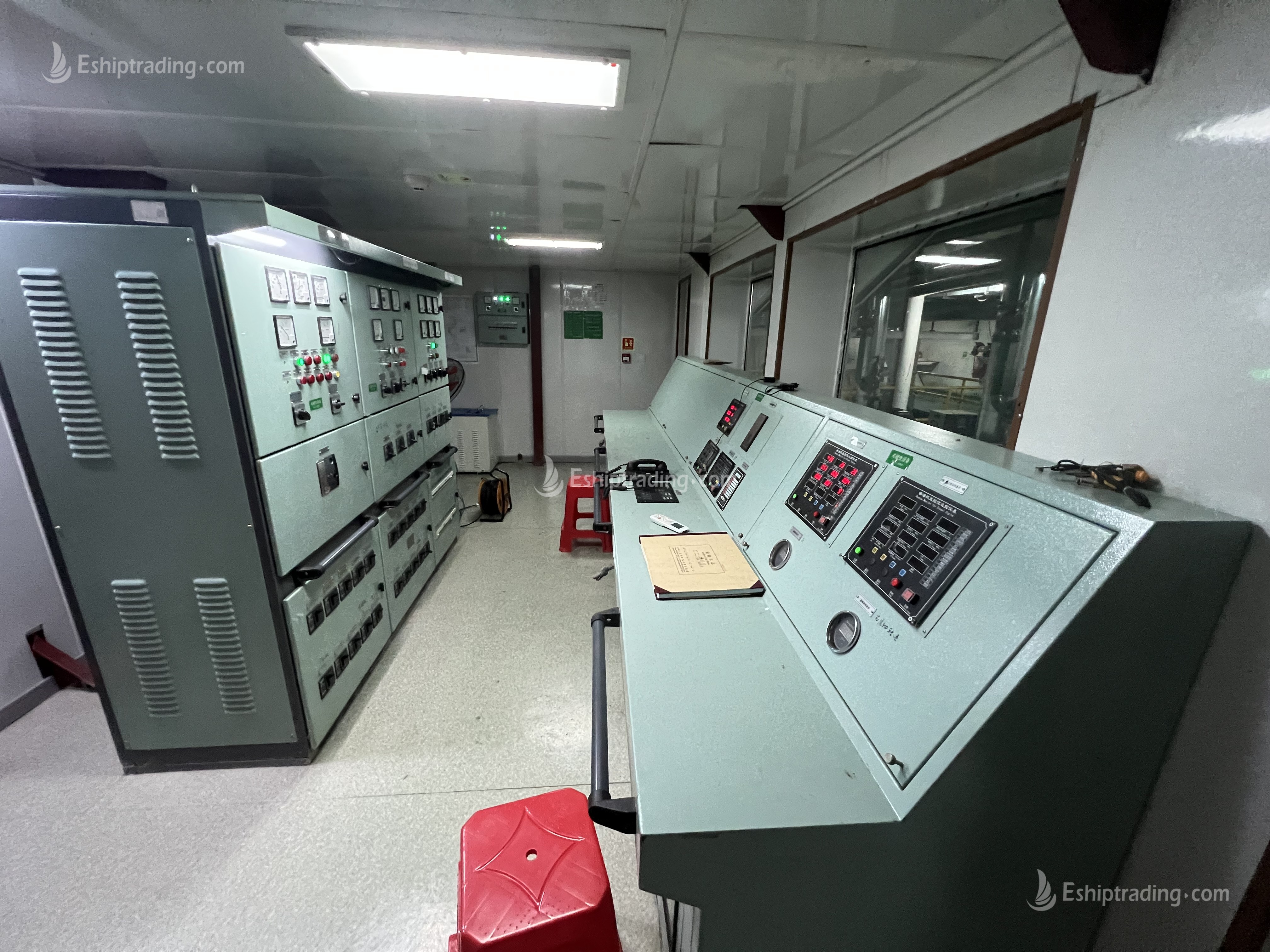 6099 T Deck Barge /LCT For Sale