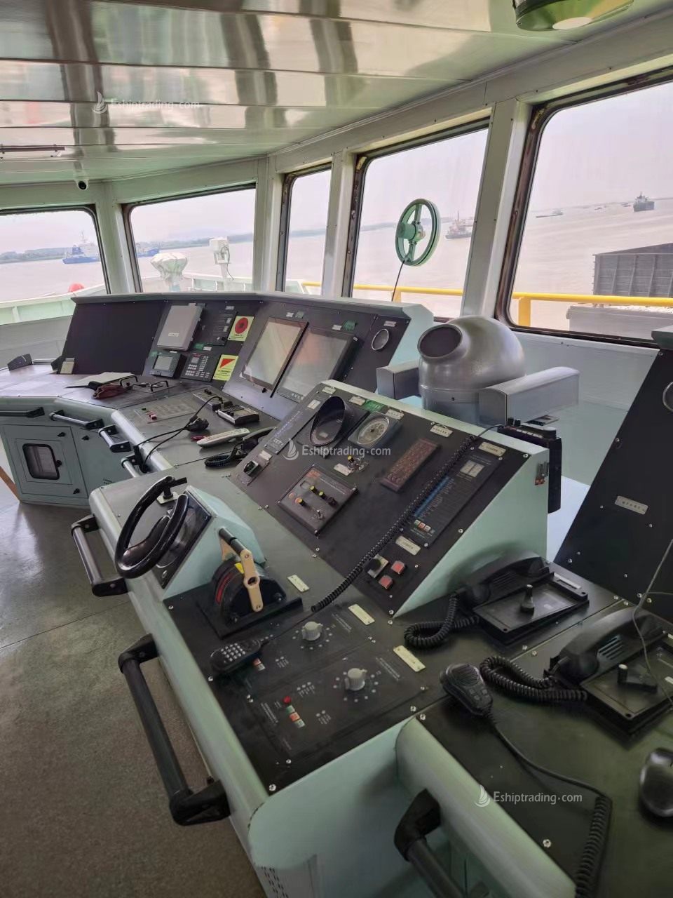 6099 T Deck Barge /LCT For Sale