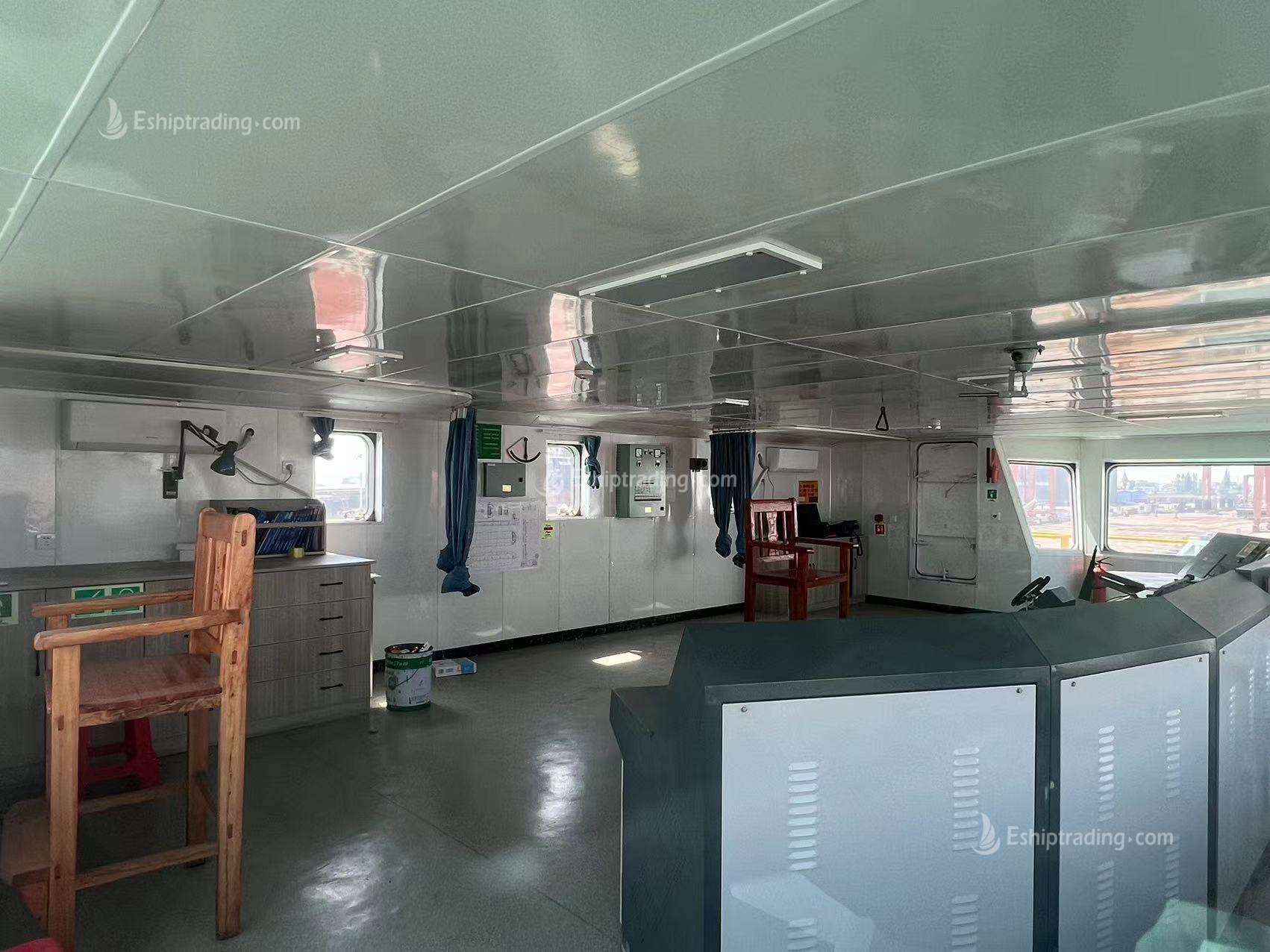 6099 T Deck Barge /LCT For Sale