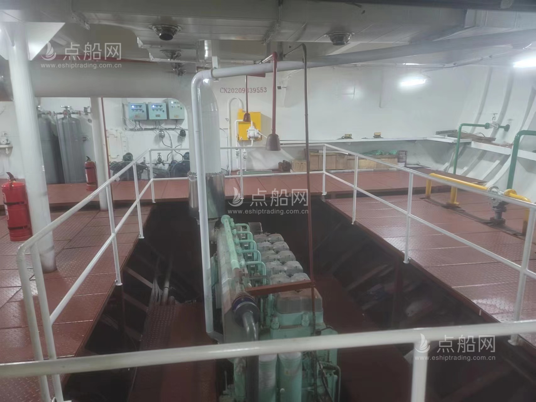 出售6099吨甲板货驳