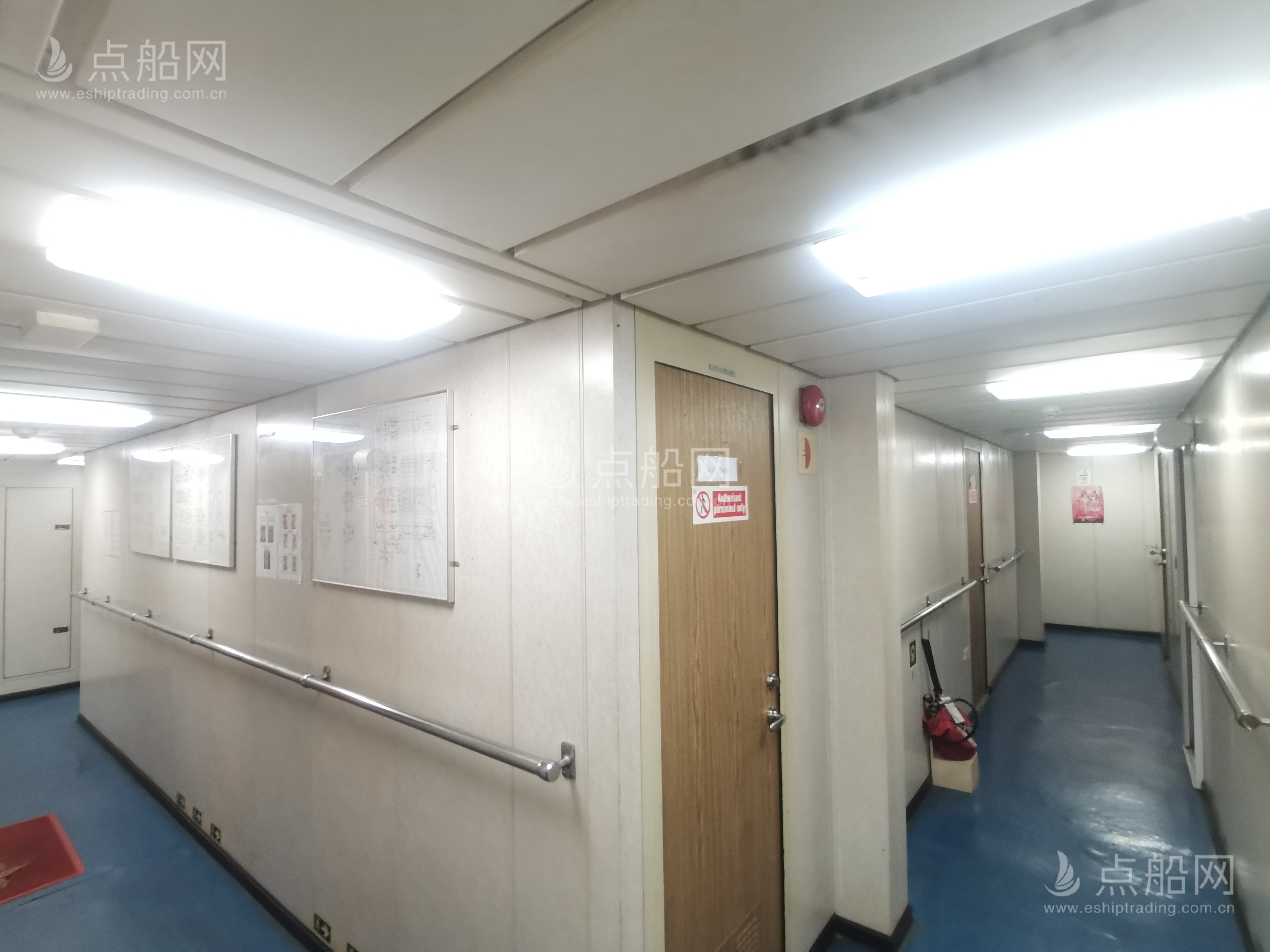 出售10771马力三用拖轮