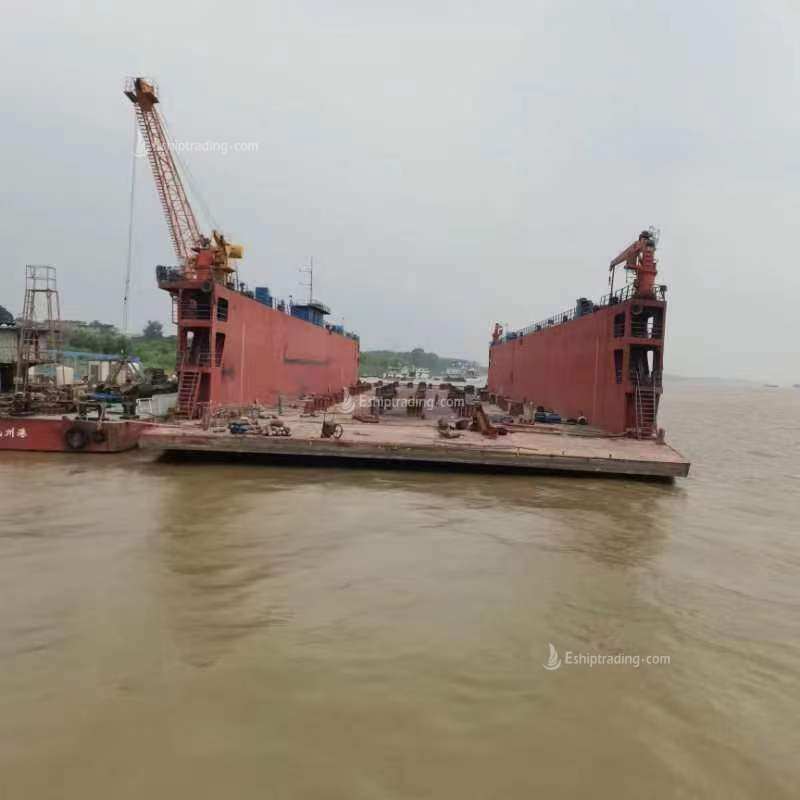 2600 T Floating Dock  For Sale
