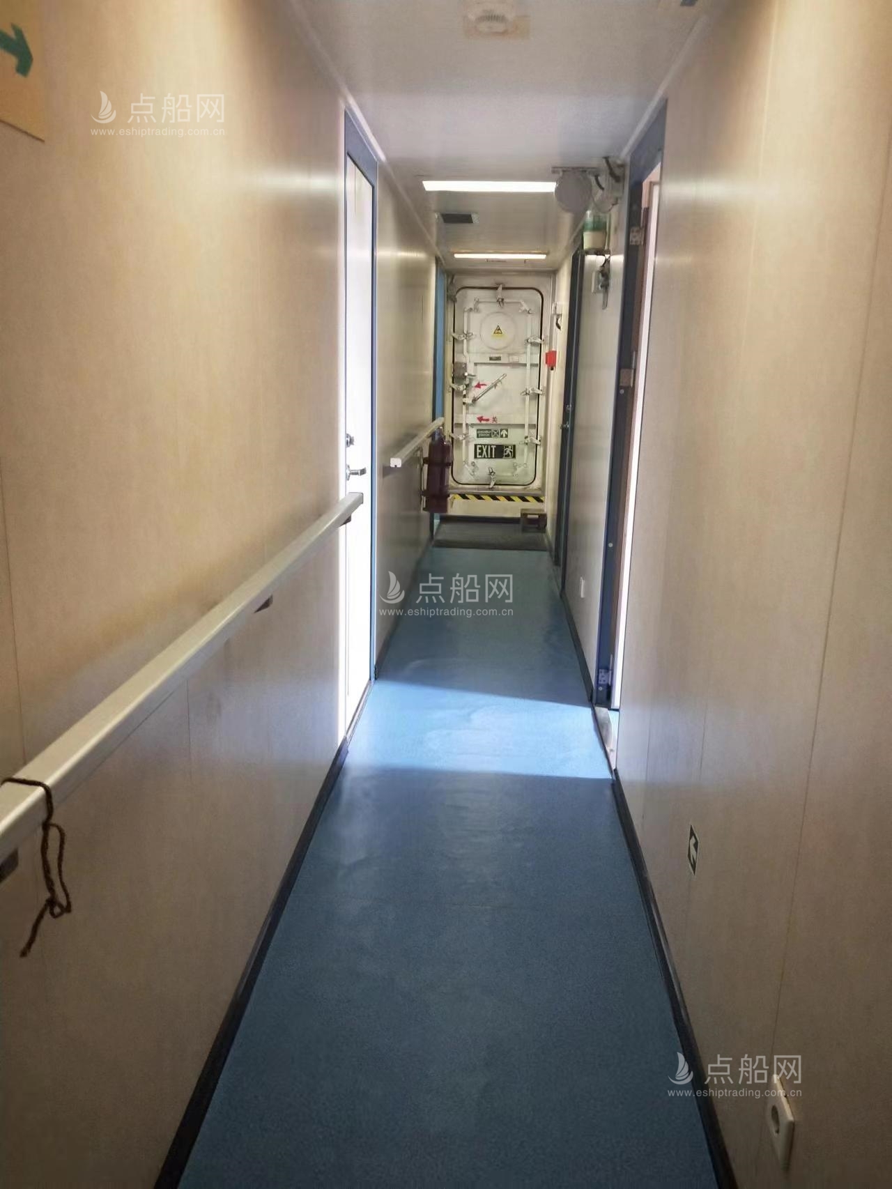 出售7752马力三用拖轮