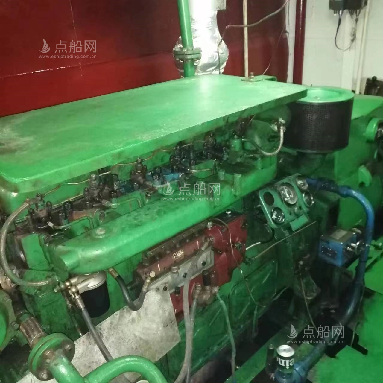 出售2498吨成品油船