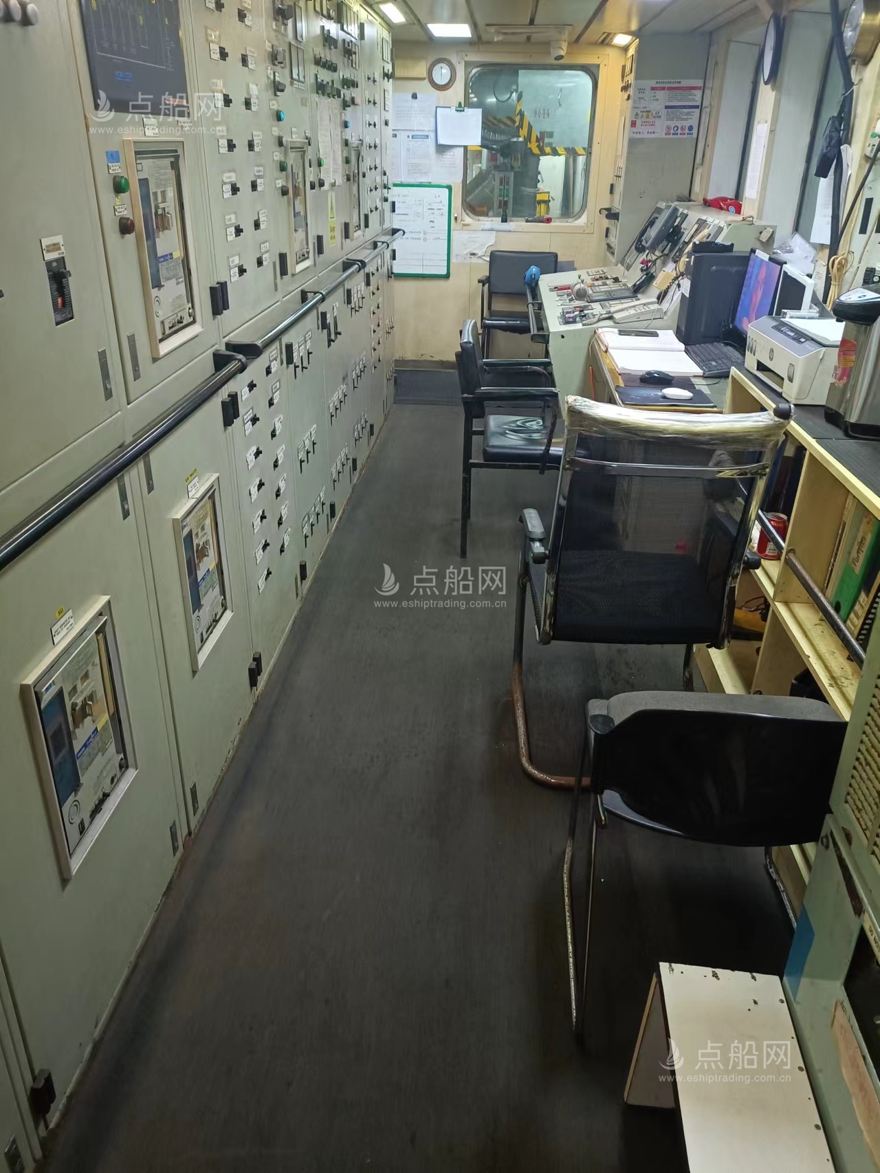 出售10869马力三用拖轮