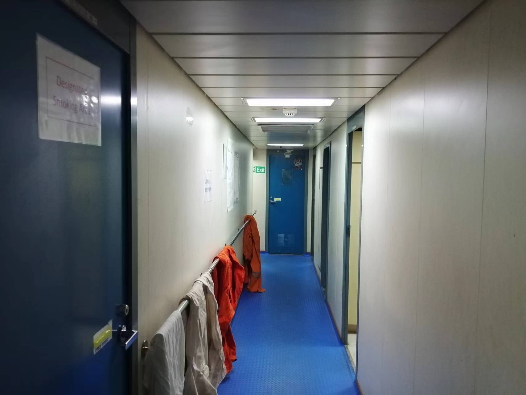 出售10869马力三用拖轮