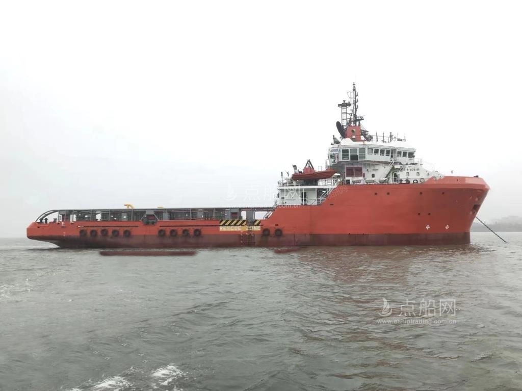 出售10869马力三用拖轮