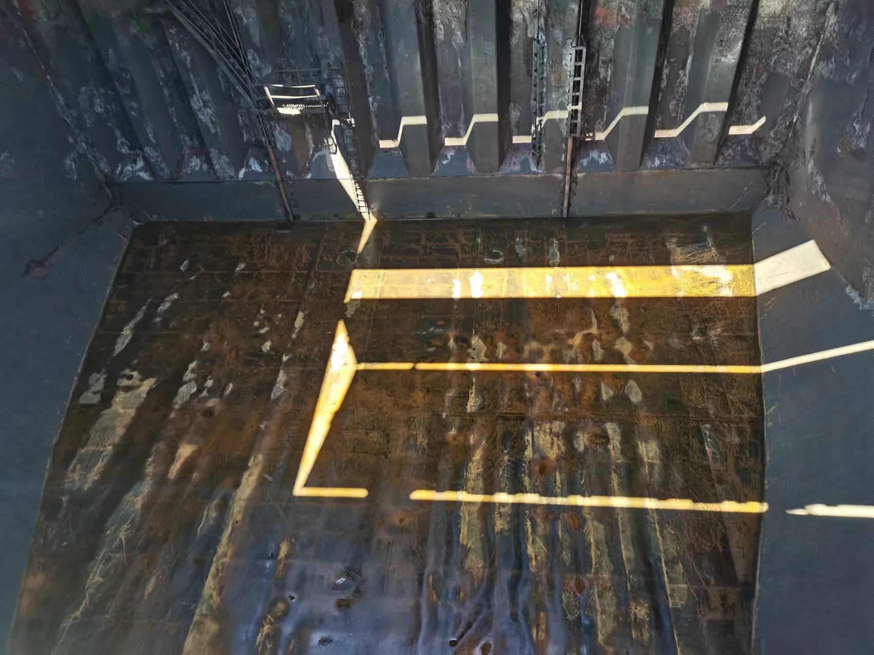 出售32650吨散货船