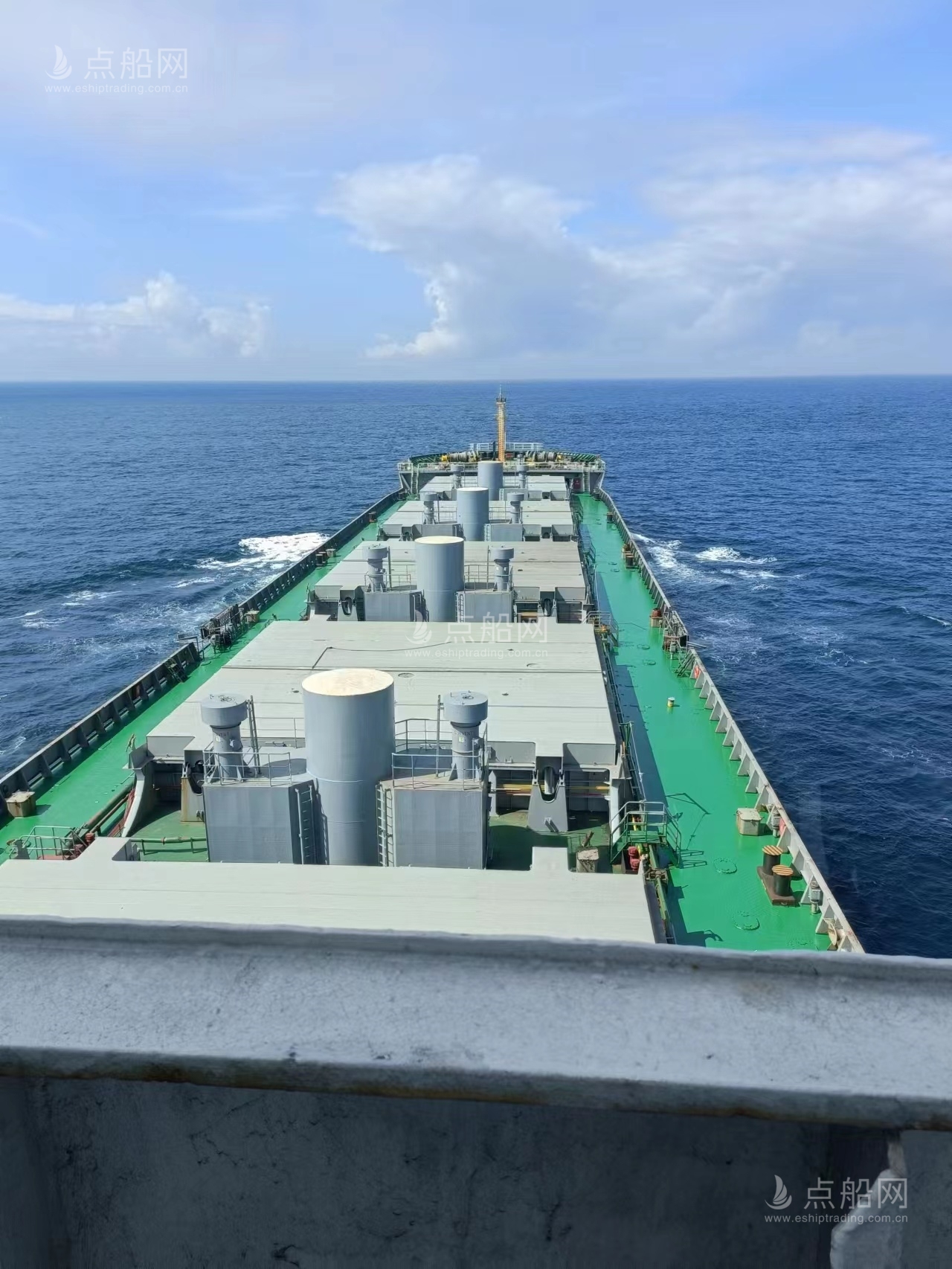 出售32650吨散货船