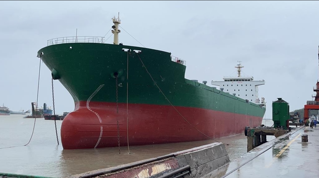 出售32650吨散货船