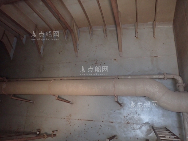 出售2900吨成品油船