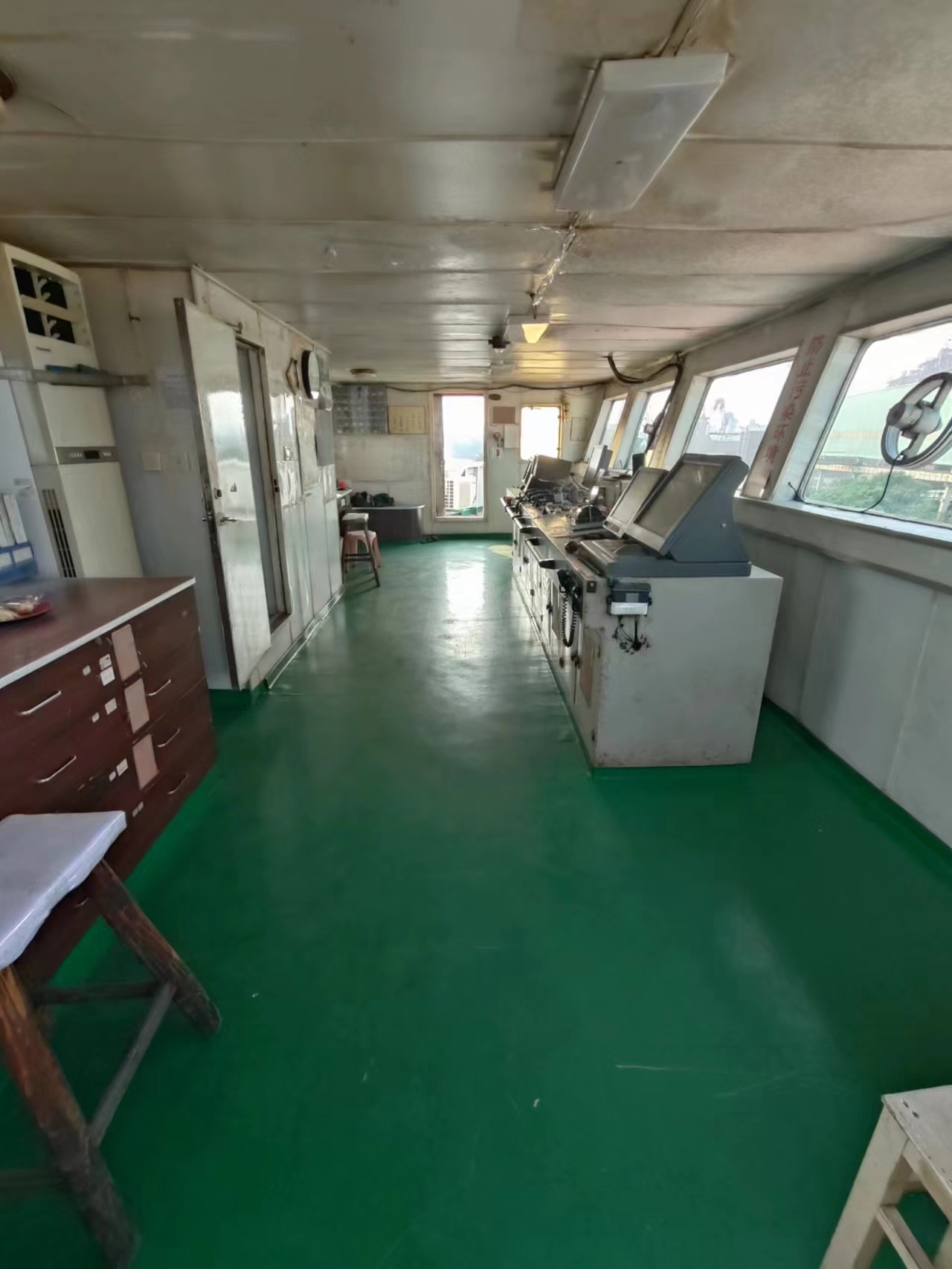 出售4975吨多用途船