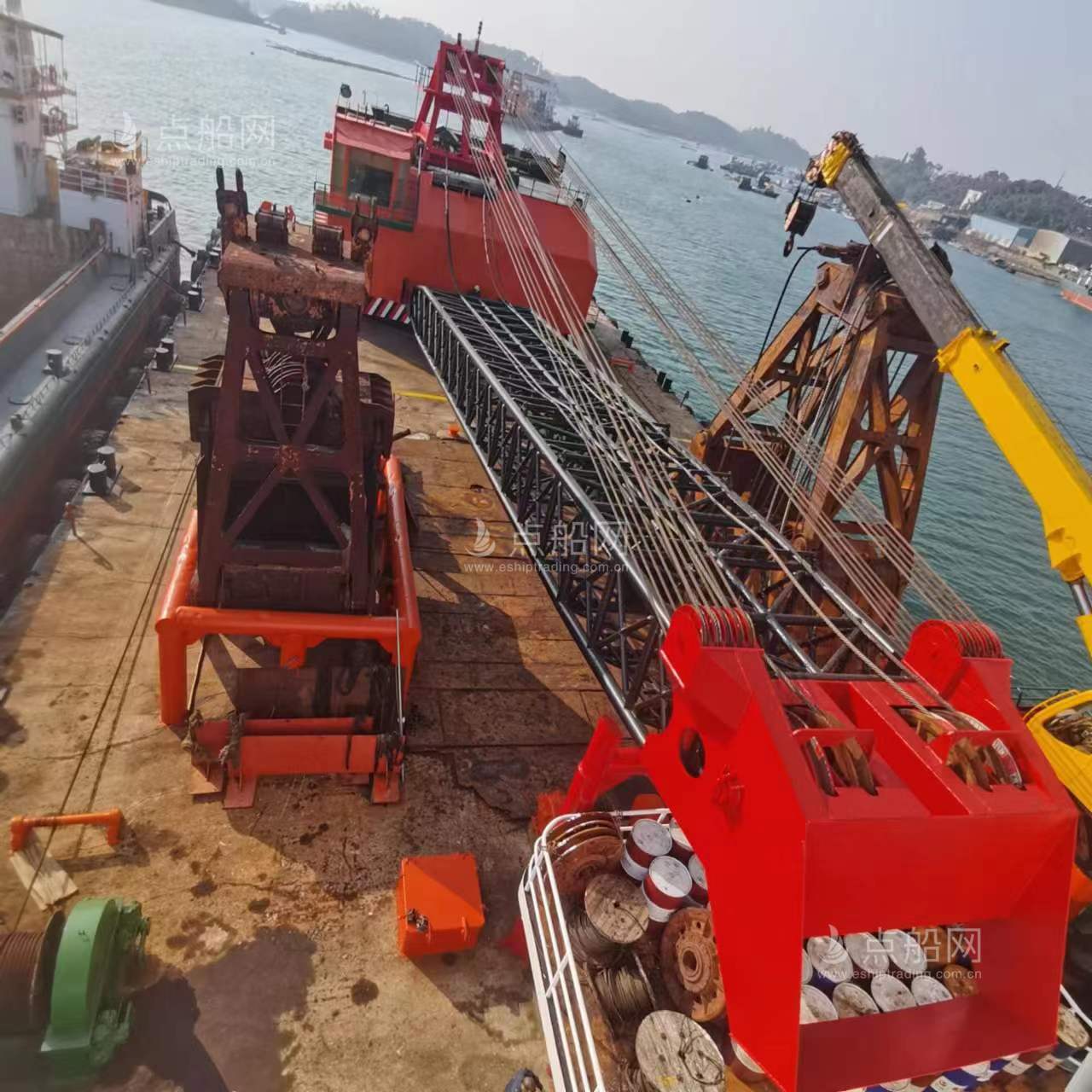 出售50m³抓斗挖泥船