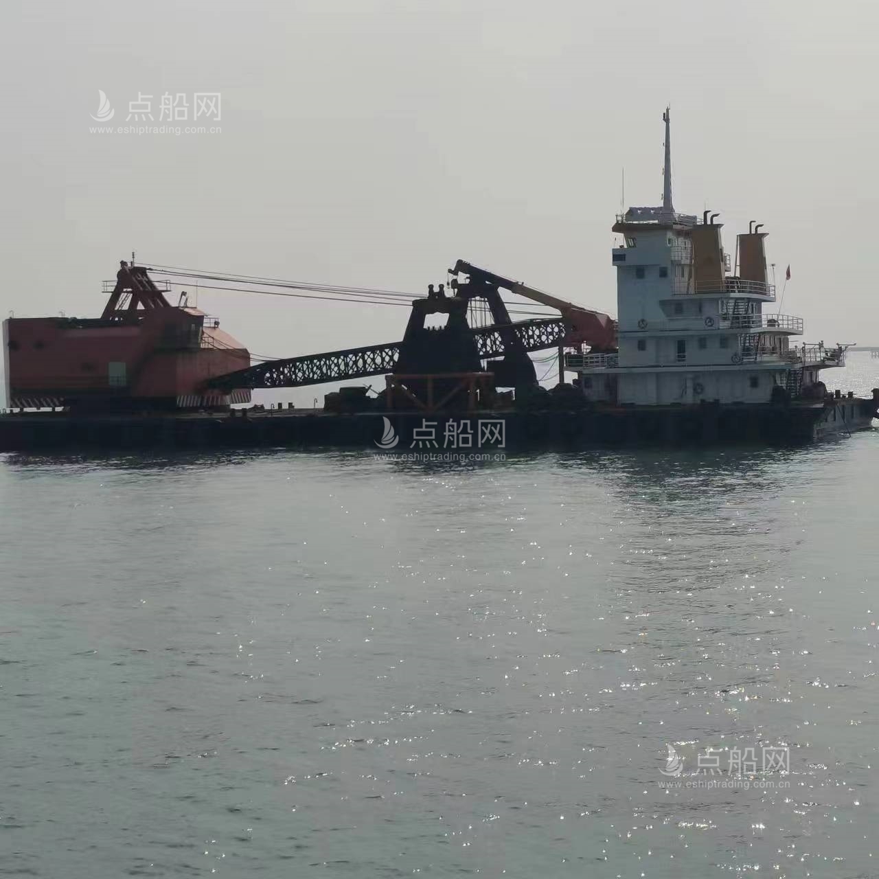 出售50m³抓斗挖泥船