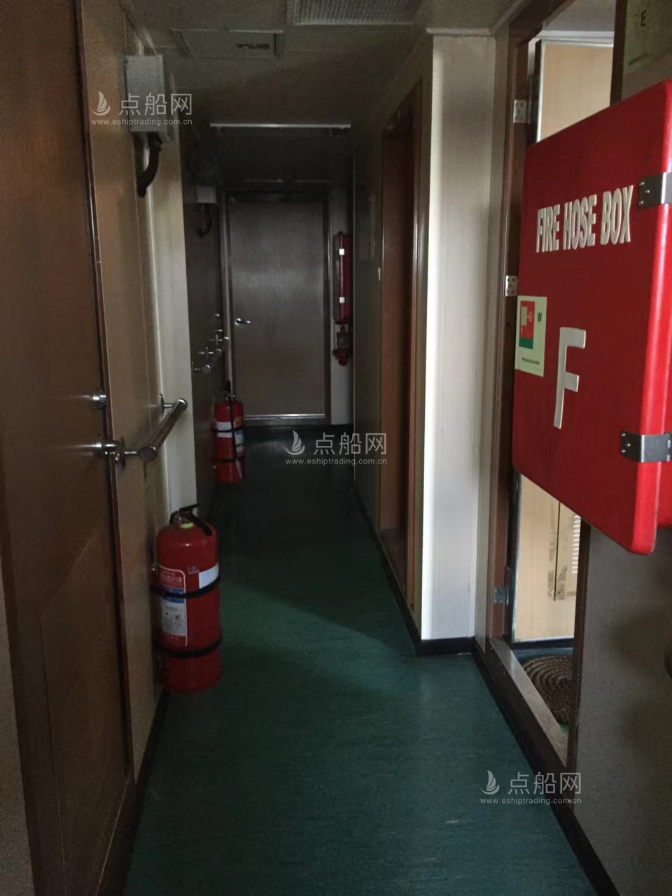 出售5222马力三用拖轮