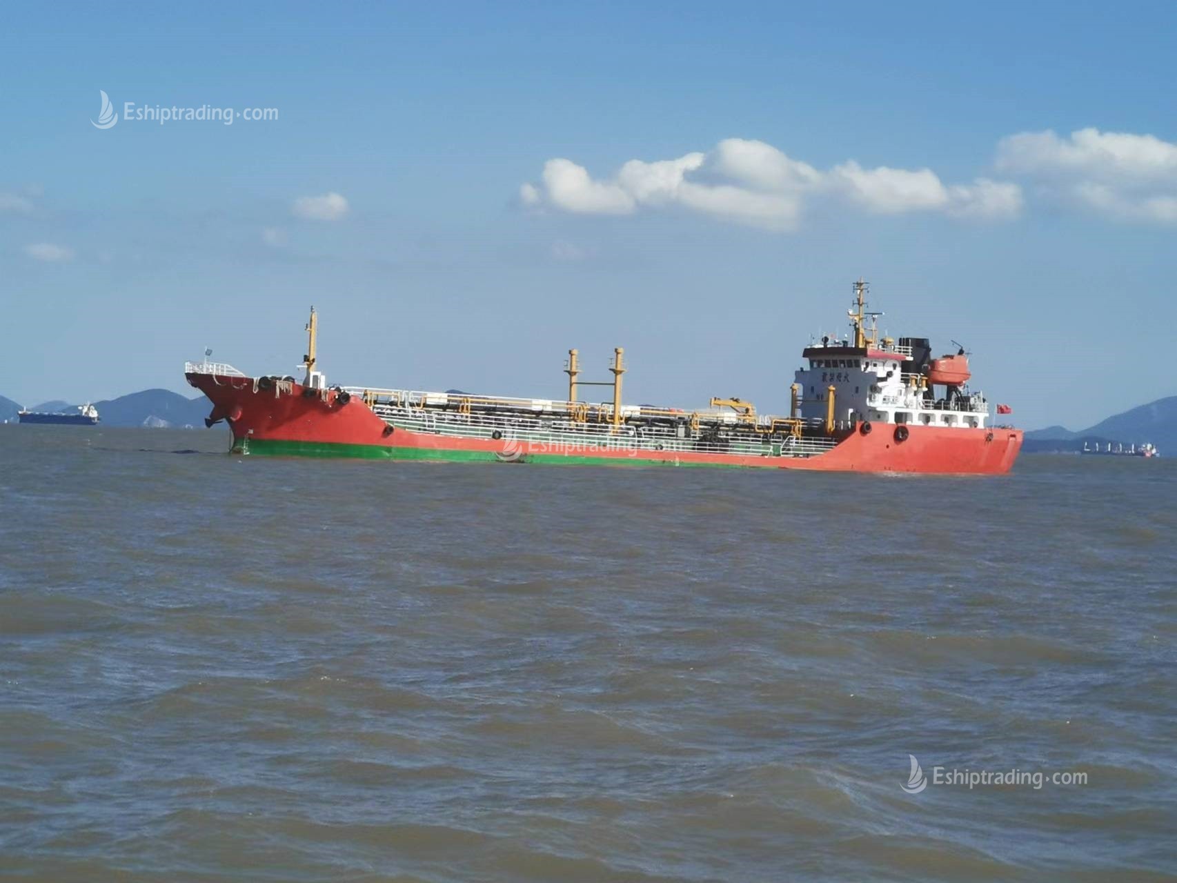 3150 T Product Oil Tanker For Sale