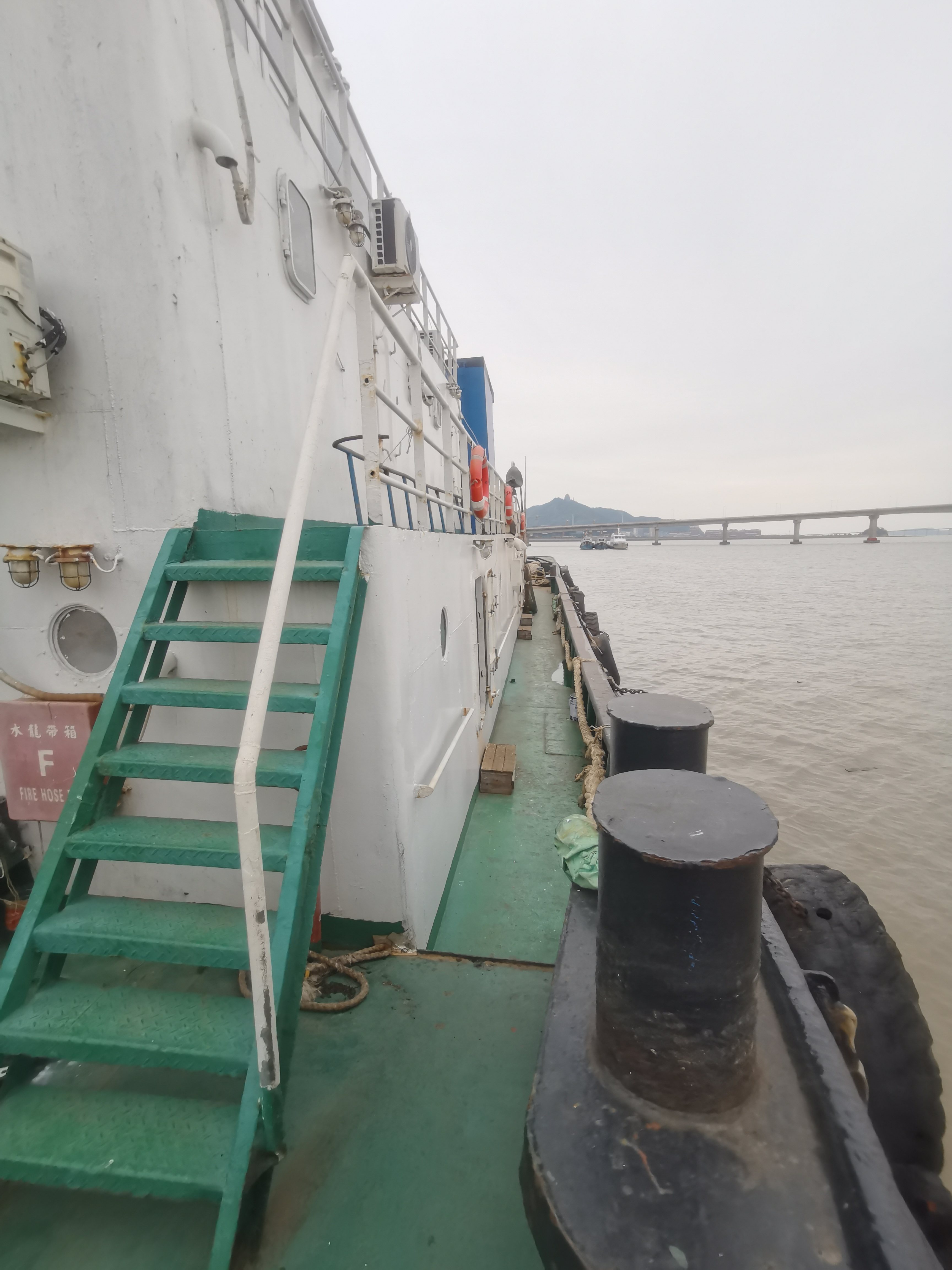 出售3200马力普通拖轮