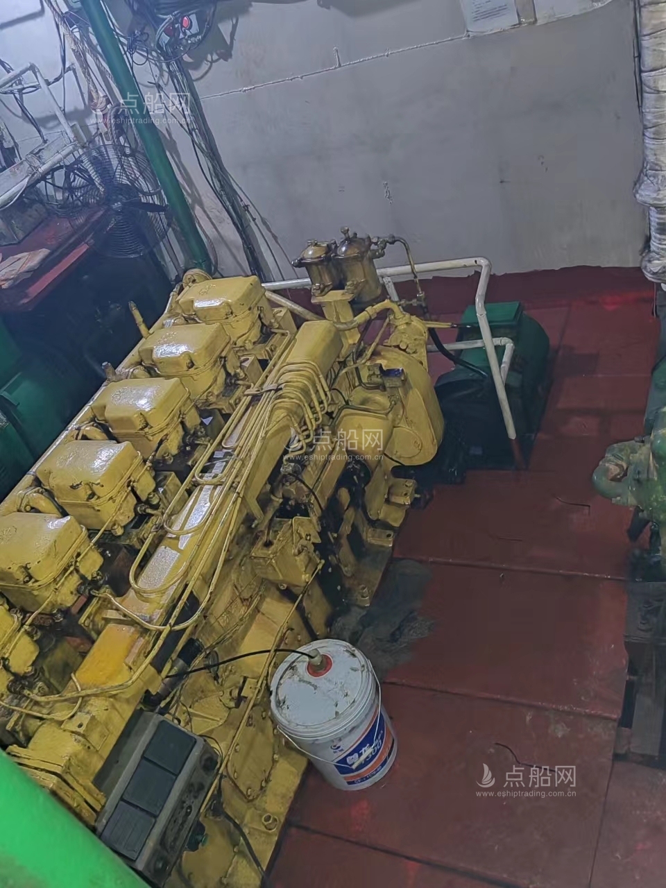 出售908吨加油船