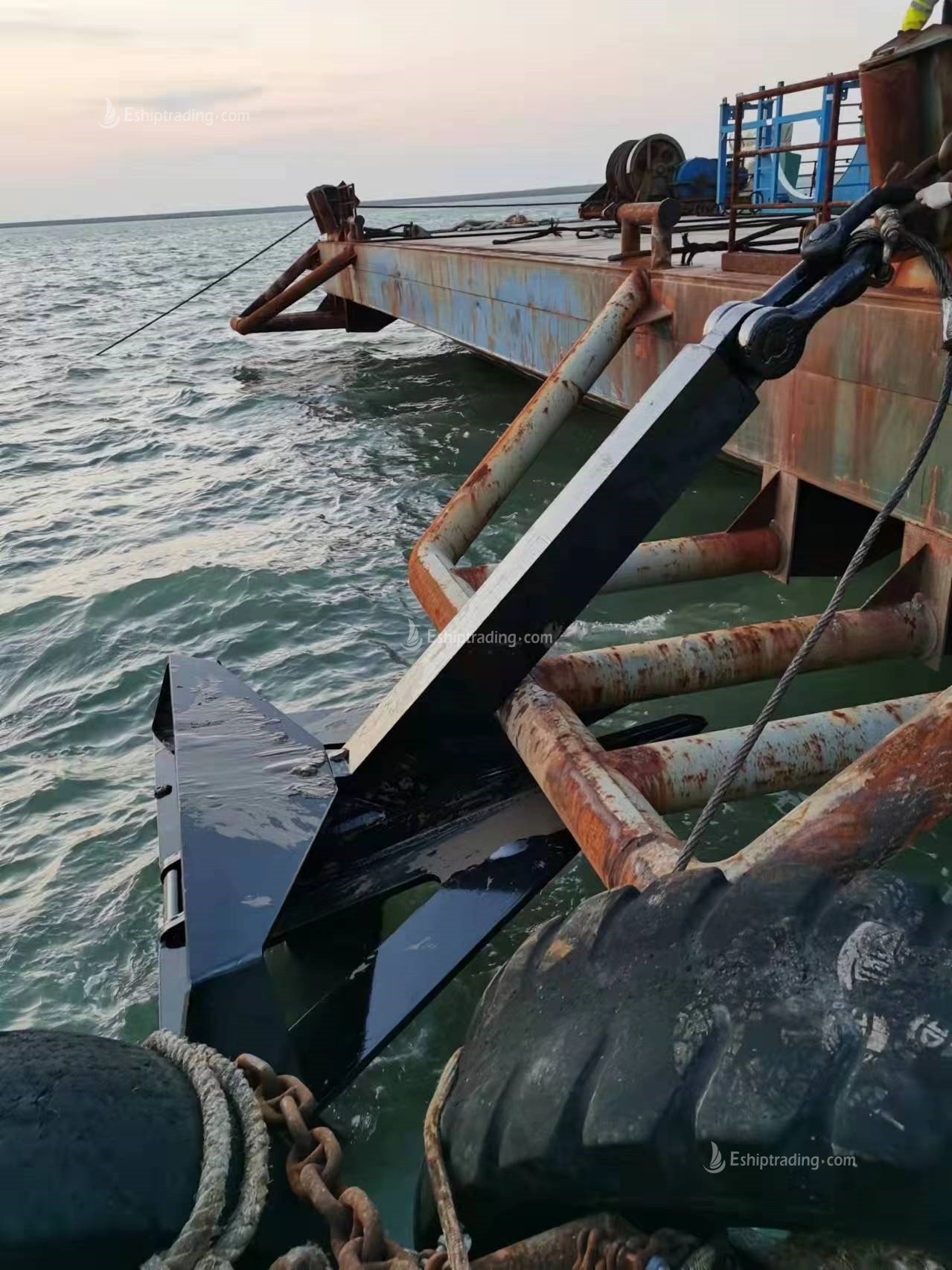 310 FT Non-self-propelled deck barge For Sale