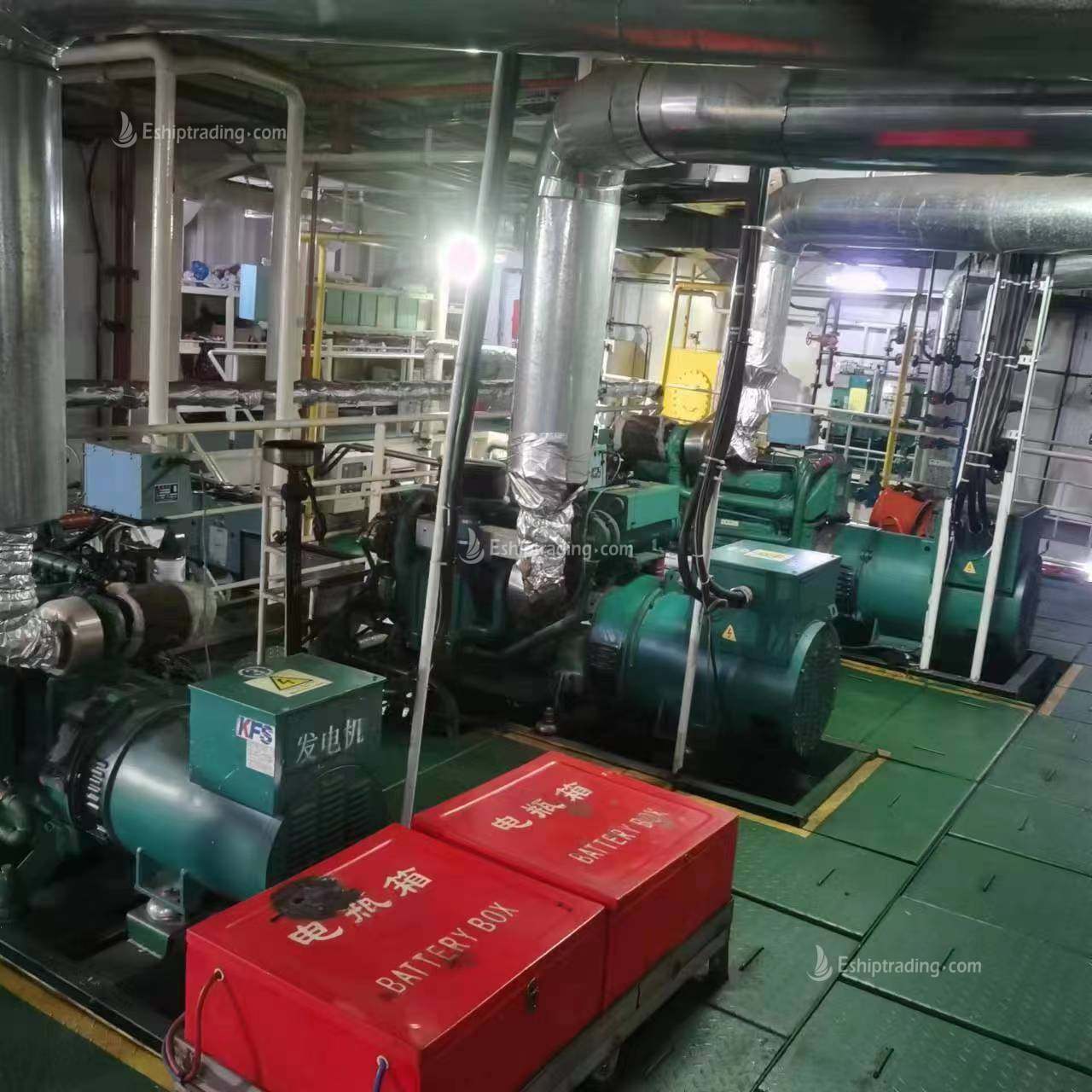 9990 T Deck Barge /LCT For Sale